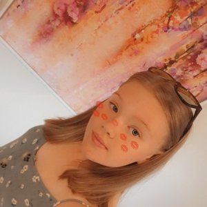 Meet your Posher, Steph